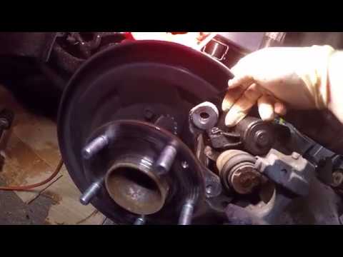 2016-2018 Honda Civic Rear Brake Pad and Rotor Replacement - PART 1