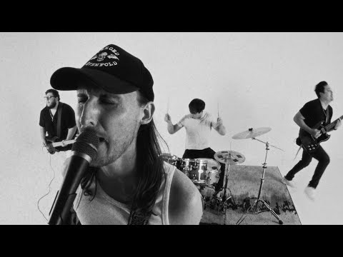 Silver Throne - "Unconventional" (Official Music Video)