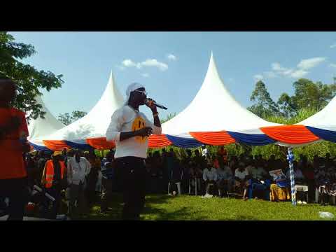 Javan MacAjudo Live on Stage