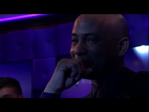 Humberto tot tranen geroerd door Edsilia Rombley - RTL LATE NIGHT