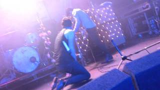 Kids In Glass Houses- Artbreaker II (Live) 04-05-10