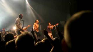 Les Wampas - Ce soir c'est noel (Toulouse, Le bikini 27-11-2009)