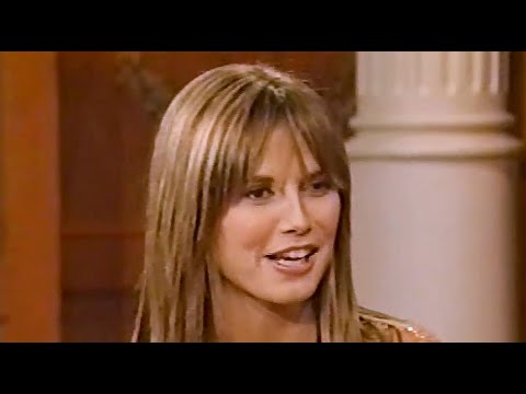 Heidi Klum "Blow Dry" Regis & Kelly - March 2001