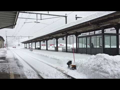 W. Kaiser: Snow ploughing at Airolo - TI