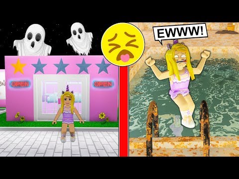 I Went To The WORST Rated SPA In Bloxburg! (Roblox)