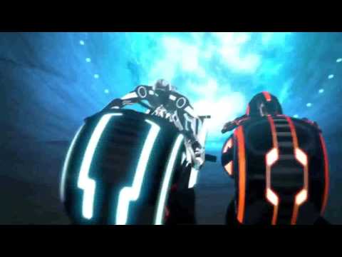 TrON UpRiSinG -light cycle battle (HD)