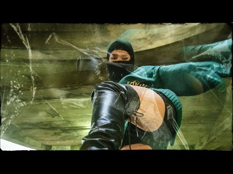 Astrid Cruz - Mírame Ahora