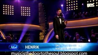 Idol Norge 2011 - Henrik Mortensen - "Something About The Way You Look Tonight"