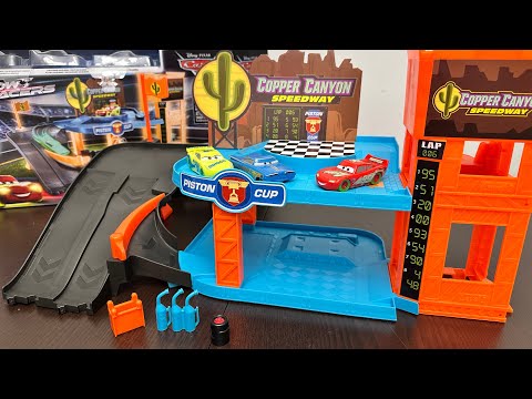 Disney Pixar Cars Canyon Garage Playset - Image 2