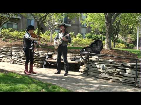 image-Why visit the canal and White River State Park?