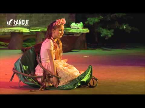 "Calineczka" widowisko bajkowe z okazji mikołajek