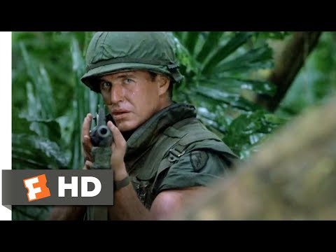 Platoon (1986) - Elias is Betrayed Scene (6/10) | Movieclips