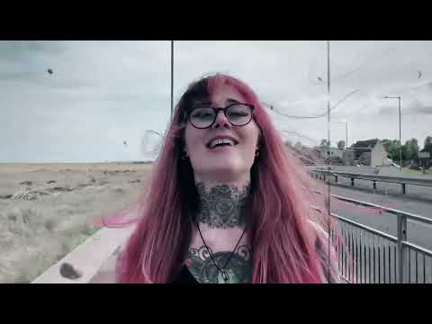 Coral Cross - Clutch