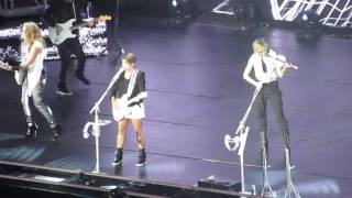 Dixie Chicks - Lubbock or Leave It (Live in Glasgow, Scotland)