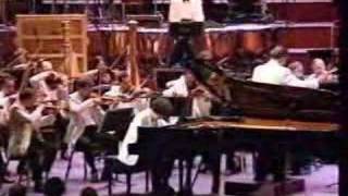 Kissin -Rachmaninov piano concerto #2, Mvt. III (part 1)