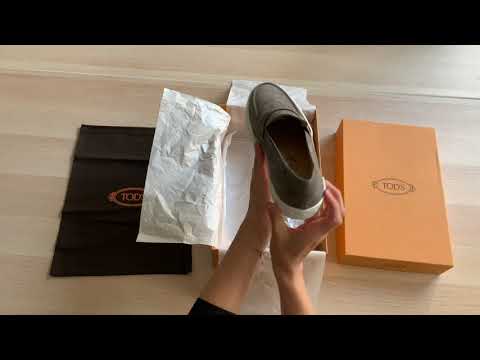Jacques Loup reveals... The Unboxing of Moccasins for men of Tod's