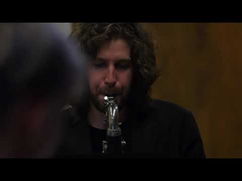 Angelakis, Ioannis Les Bonnes Pouilleuses (TAK Ensemble)