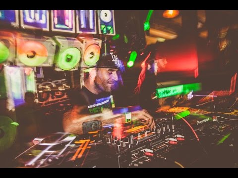 Future Raggadubstep Rootstep Anthems Mix by DJ Rastacore 2012 - Reggae Dubstep