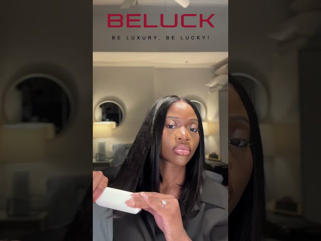 Vídeo relacionado con Glueless Wig Human Hair Wigs Deep Wave Lace Front Wig Pre Plucked Hairline 4x4 HD Transparent Lace Frontal Wigs 180% Density Brazilian Curly Wigs P4/27 Color 20 inches