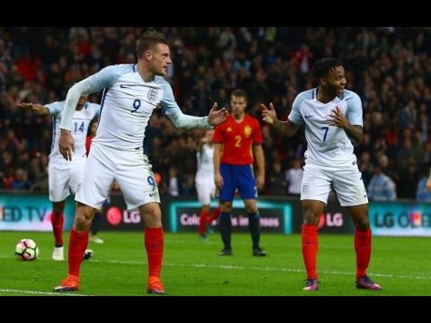 Jamie Vardy Mannequin Celebrate ●HD● England vs Spain 2 - 2 Friendly Match (HD)