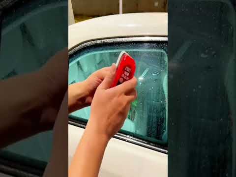 Automotive Oil Film Cleaning Brush