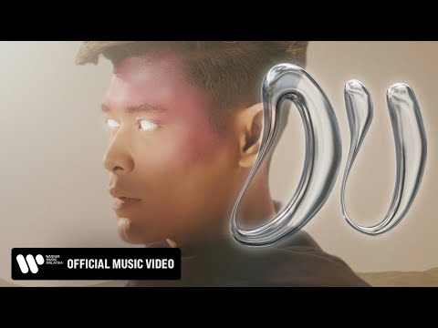 Andi Bernadee - DU (Official Music Video)