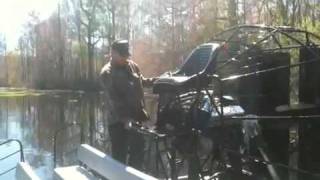 preview picture of video 'Air Boat IMG_0263.MOV'