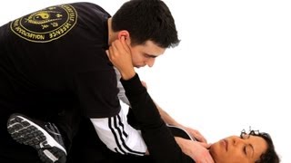 How to Do an Ear Pull | Self-Defense