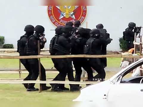 SWAT : Special Weapons And Tactics