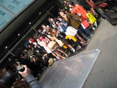 SNSD Sooyoung's Arrival at KBS Music Bank (032814)