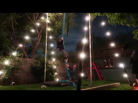 LEARNING HOW TO TRAPEZE