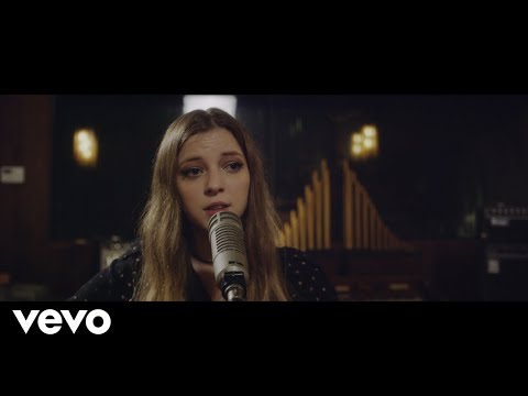 Jade Bird - Something American (Live at Dreamland Studios, NY)
Jade Bird - Something American (Live at Dreamland Studios, NY)
