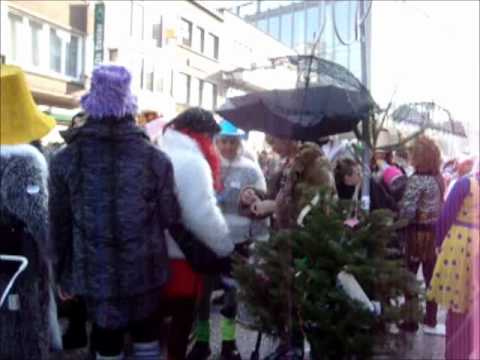Oilsjt Carnaval 2011 diejl twiej 'dag van de voil janet'