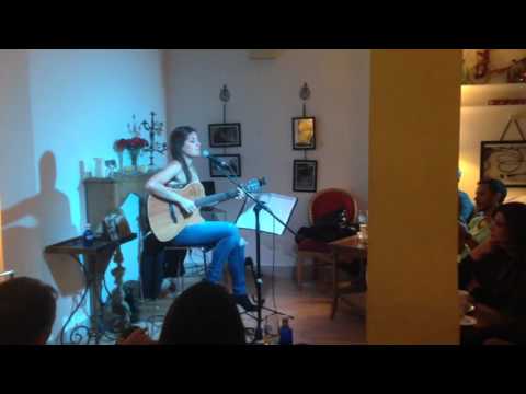 Thaïs Morell en Murnau Cafe