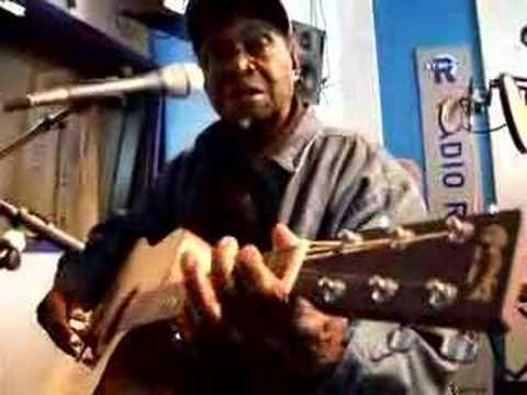 David 'Honeyboy' Edwards in Branie