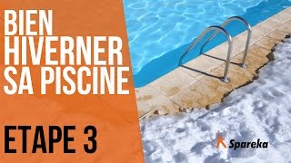 Hivernage de la piscine - Etape 3 : vidanger la prise balai et les skimmers