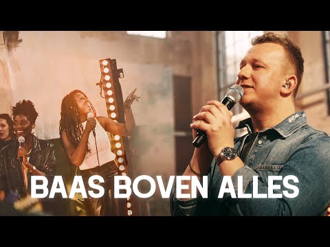 Reyer - Baas Boven Alles (Live Video) met Adem Project