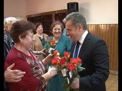 Petrecere 8 Martie Asociatia Pensionarilor Medias | novatv.ro