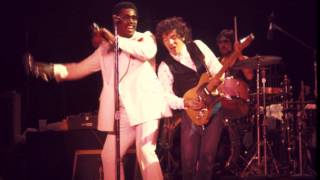 2. Don&#39;t Look Back (Bruce Springsteen - Live In Boston 3-23-1977)