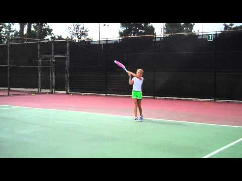 TeamG Realistic view of new 9yr old  hitting on the move side to side)