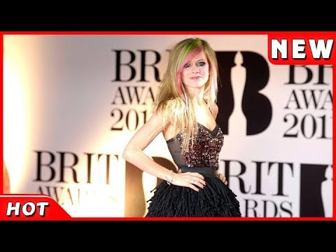 download lagu mp3 mp4 Avril Lavigne Ziekte, download lagu Avril Lavigne Ziekte gratis, unduh video klip Avril Lavigne Ziekte