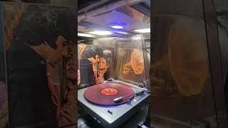 Download lagu Main To Beghar Hoon,Film,SUHAAG,1979,Singer,Asha Bhosle,& Shashi Kapoor, Music, Laxmikant PYARELAL mp3