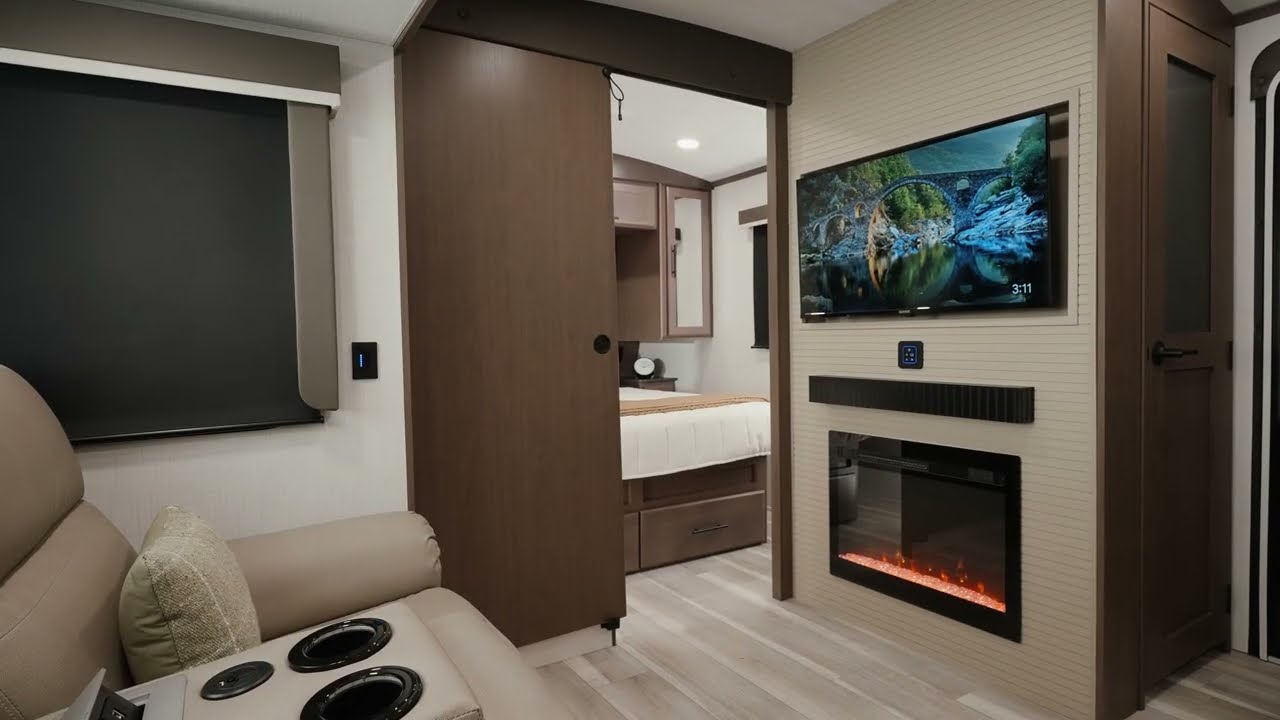 A photo of this 2027 Keystone Rv Cougar 26LBW