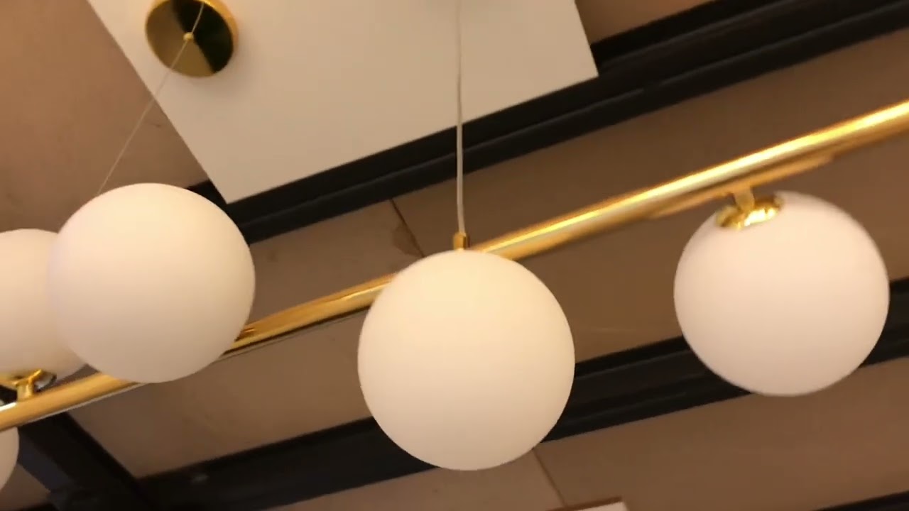 Luminária Molecular Jabuticaba 5 Globos de Vidro Dourada Lâmpada Led G9