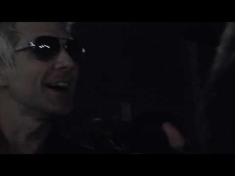 Rise (acoustic) - Sixx: A.M.