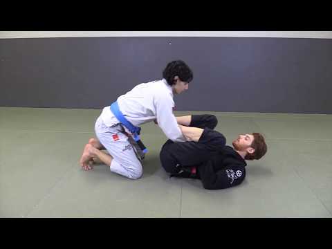 Triangle VS Kneeling Opponent - BJJ Move by Jonathan Thomas
