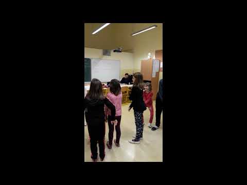 OŠ Polzela pleše - 3 majhne žabice in Toody-ta song