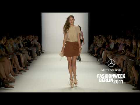 arrondissement Aq1 Show Mercedes-Benz Fashion Week Berlin S/S 2011