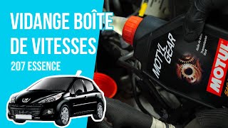 Youtube thumbnail of video "Comment Vidanger la boîte de vitesses Peugeot 207 1.4 8V 🛢"