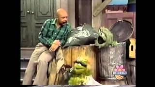 Classic Sesame Street - Uncle Wally Returns/Grundgetta&#39;s Dance